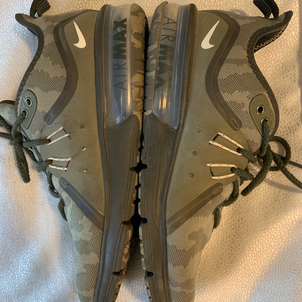 Army green Nike air max running shoes